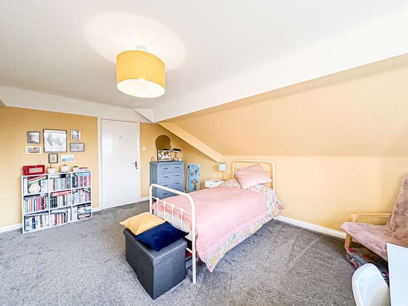 Additional property image - Roscote Close, Lower Heswall, Wirral