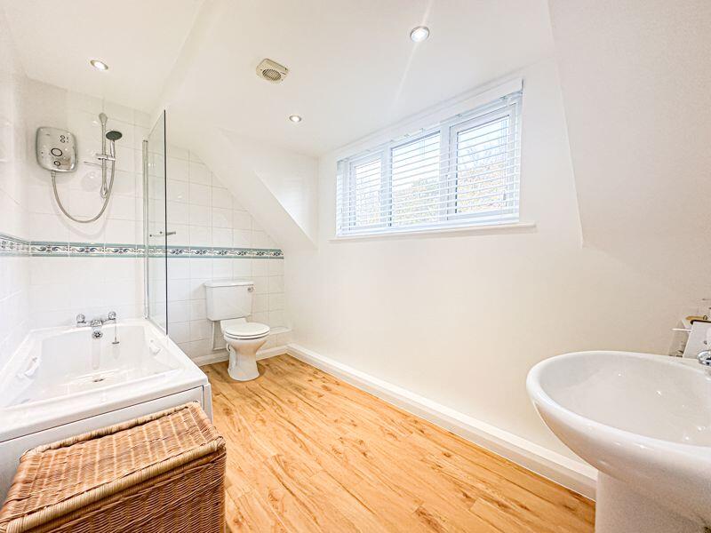 Additional property image - Roscote Close, Lower Heswall, Wirral