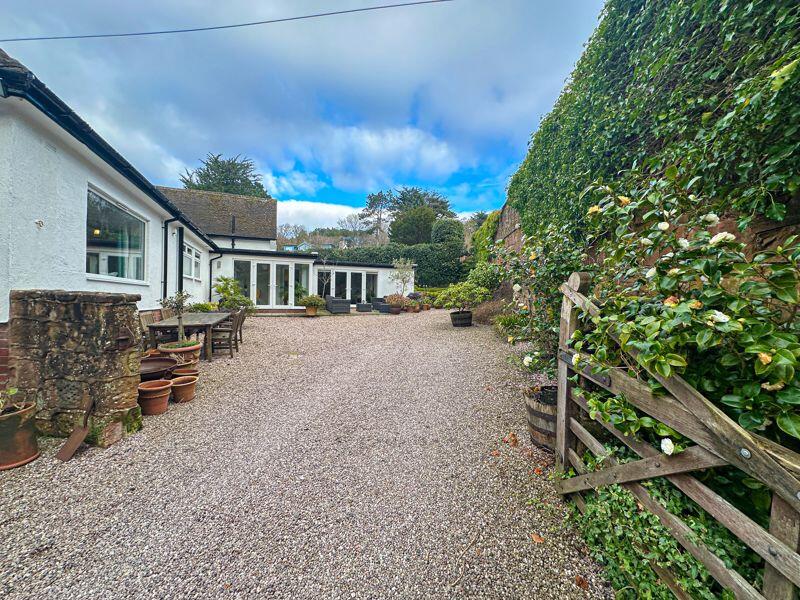 Additional property image - Roscote Close, Lower Heswall, Wirral
