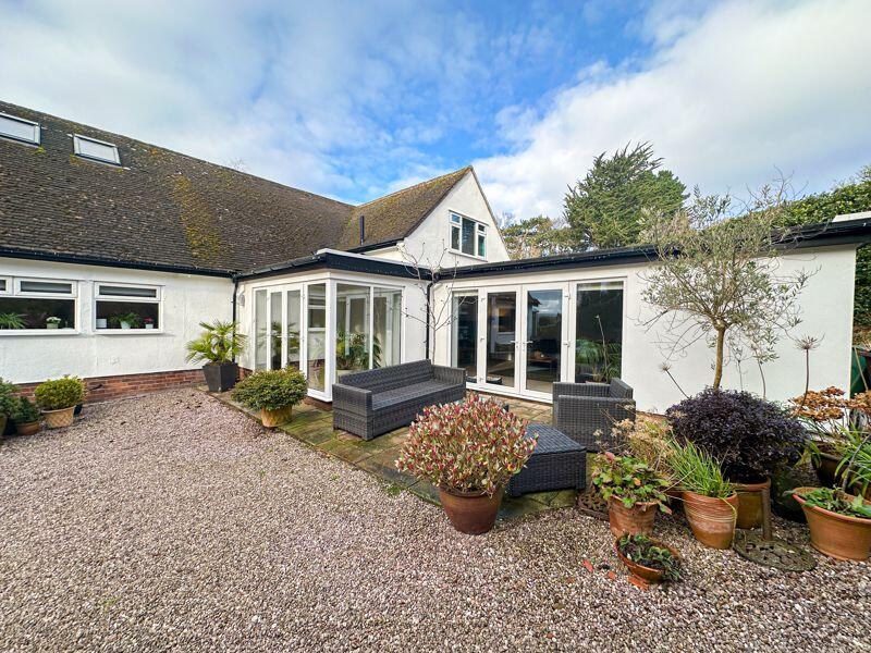 Additional property image - Roscote Close, Lower Heswall, Wirral