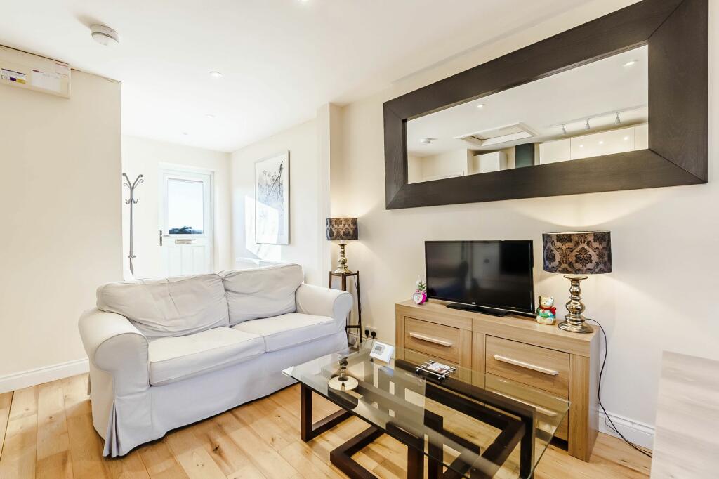 Additional property image - Spiggots Close, Longstanton, CB24