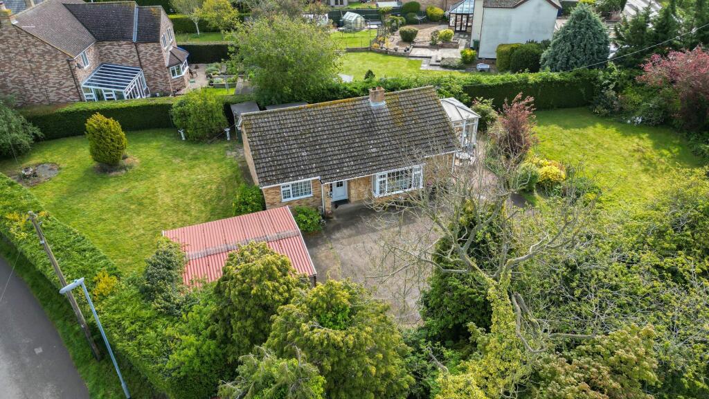 2 bedroom detached bungalow for sale in Warboys Road, Pidley, PE28