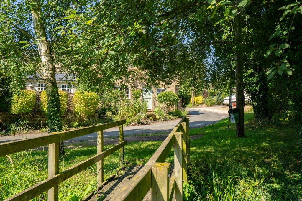 Additional property image - Cotterell's Lane, Elsworth, CB23