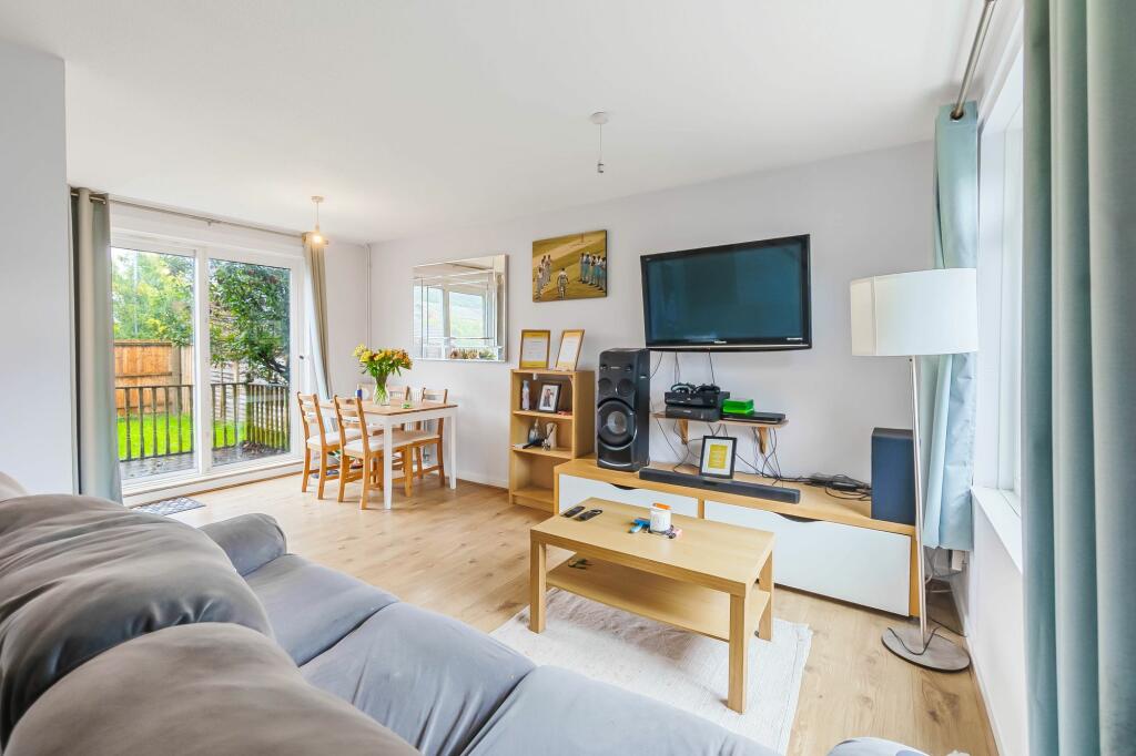 Additional property image - Appletrees, Bar Hill, CB23