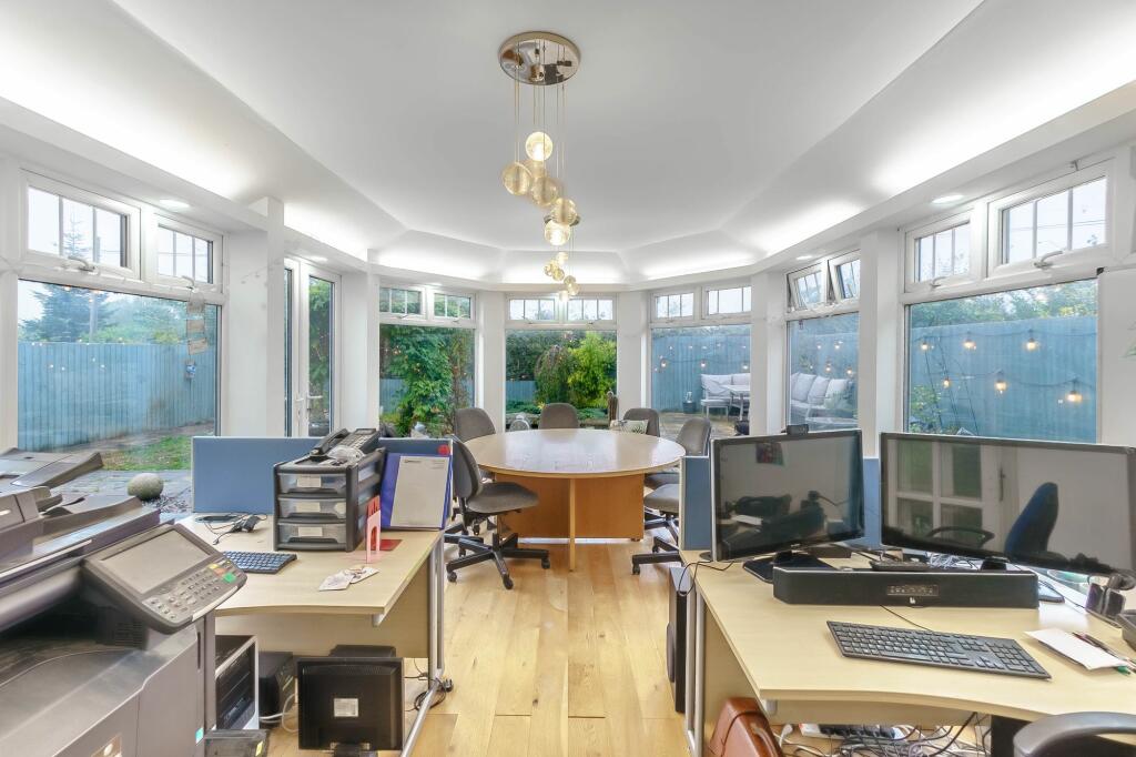 Additional property image - Giffords Way, Over, CB24