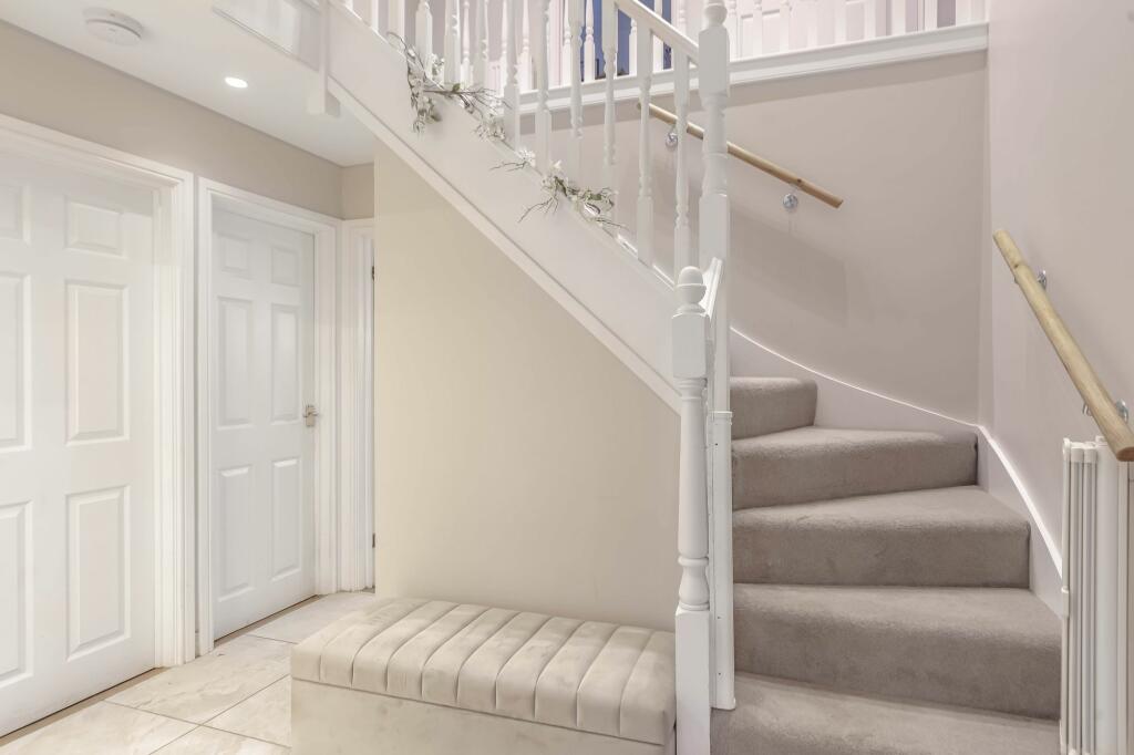 Additional property image - Giffords Way, Over, CB24
