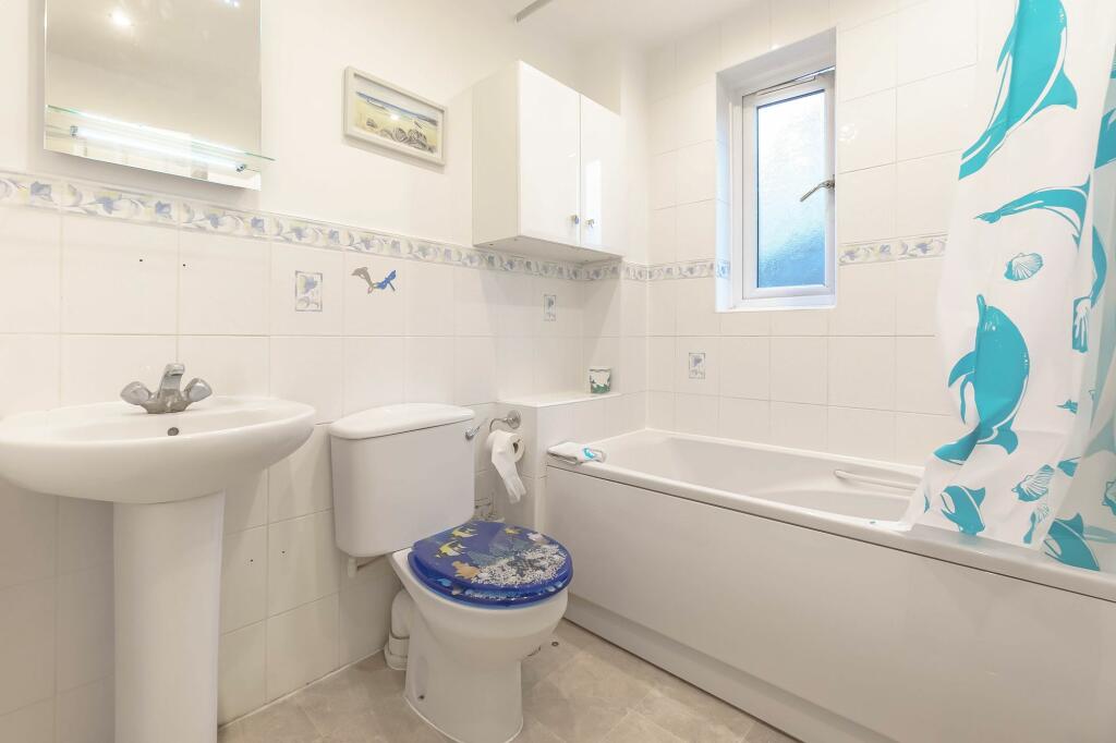 Additional property image - Giffords Way, Over, CB24