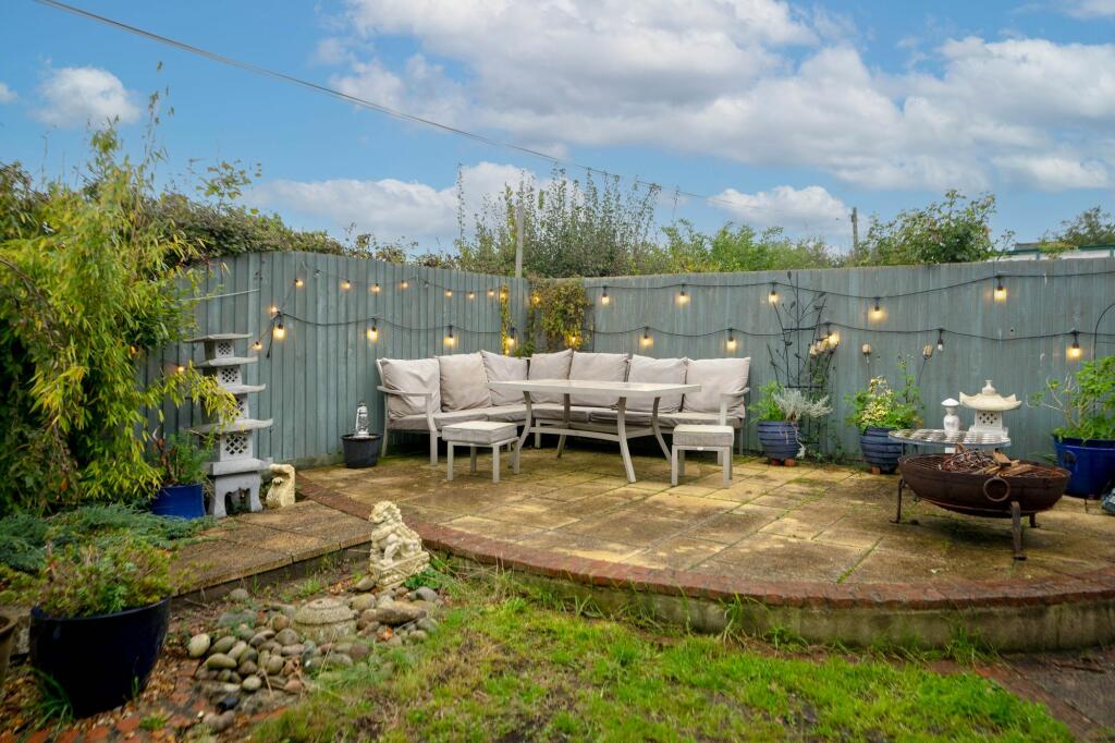 Additional property image - Giffords Way, Over, CB24