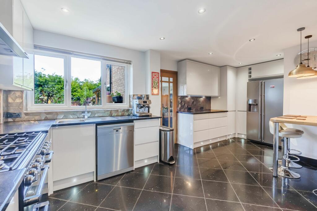 Additional property image - High Street, Swavesey, CB24
