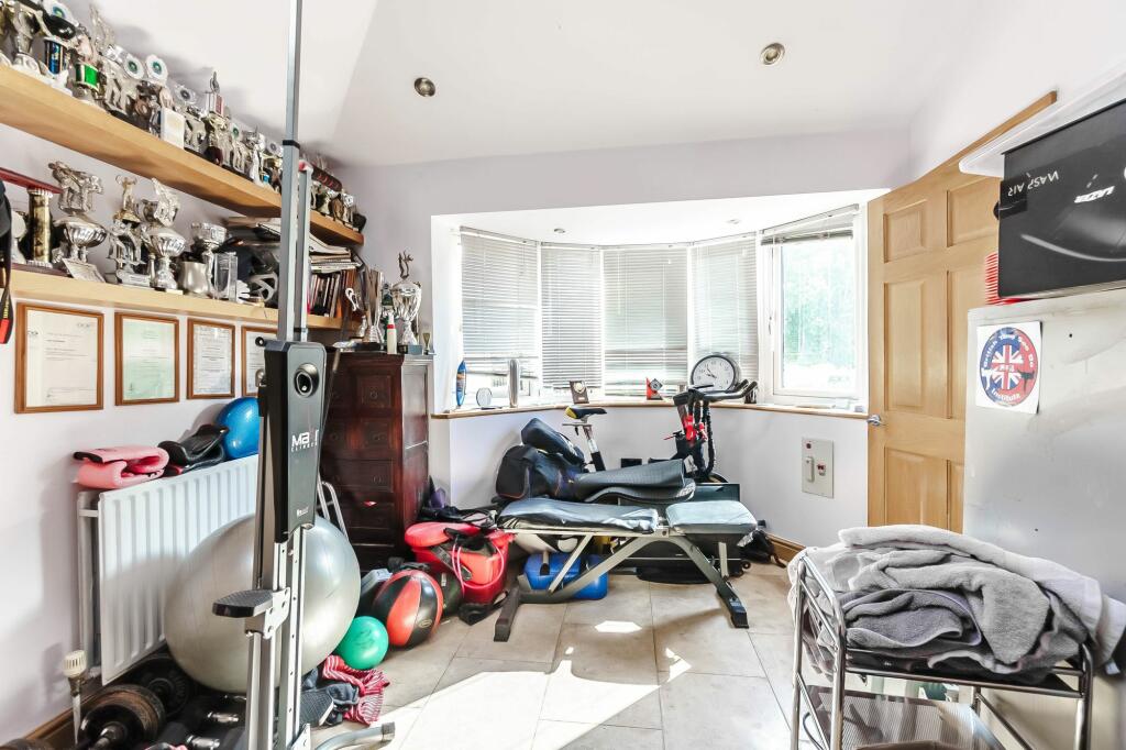 Additional property image - High Street, Swavesey, CB24