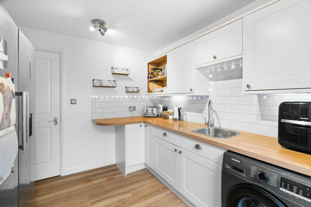 Additional property image - Pyrethrum Way, Willingham, CB24
