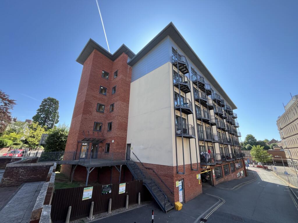 Main image of property: New North Road, EXETER