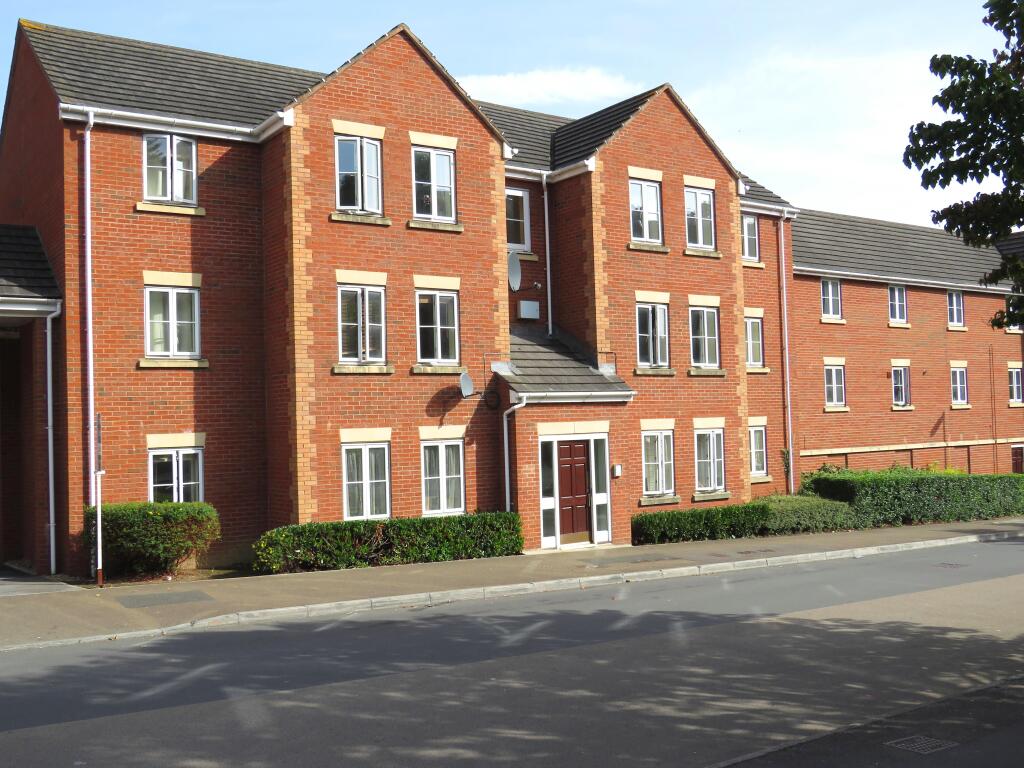 Main image of property: Kinnerton Way, EXETER