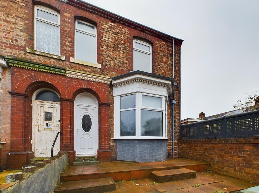 4 bedroom end of terrace house for sale in Cambridge Road, Thornaby, TS17