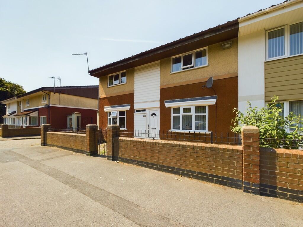 3 bedroom semidetached house for sale in Routledge Road, Norton, TS20