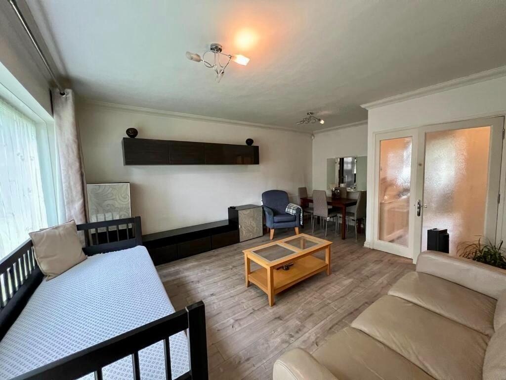 Main image of property: Oak Tree Close, London, W5