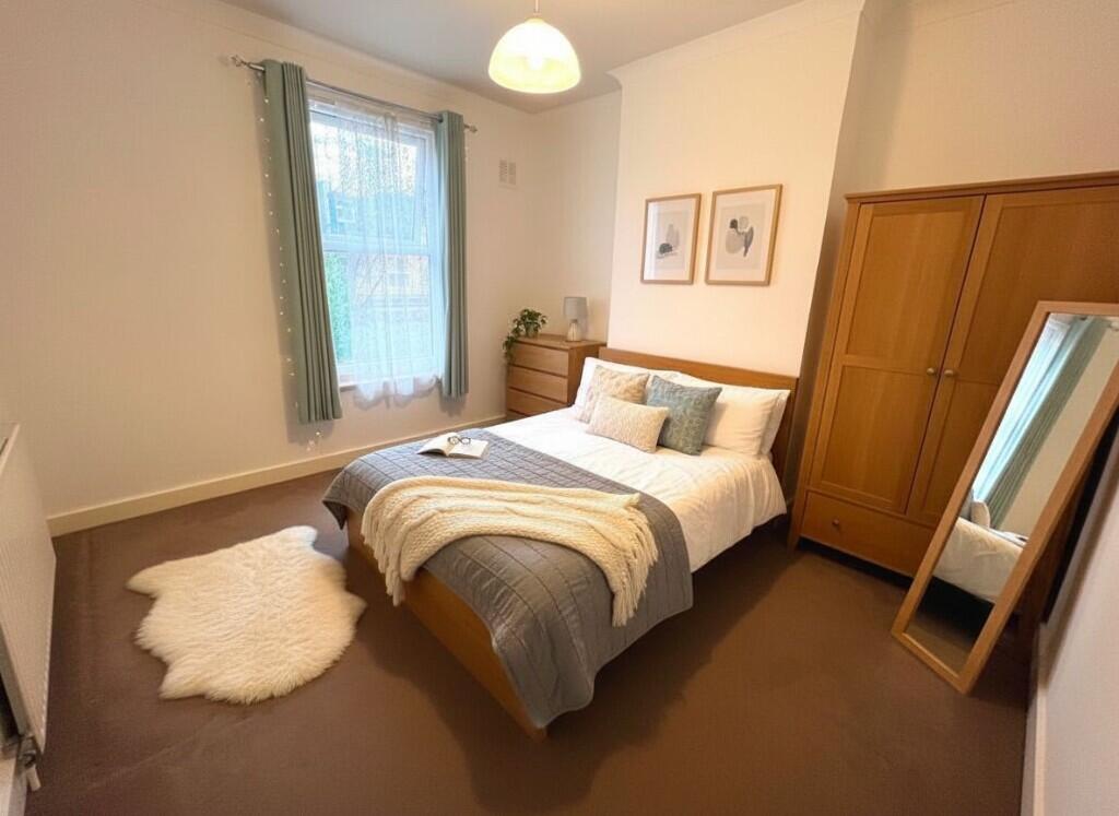 Main image of property: Devonport Road, London, W12