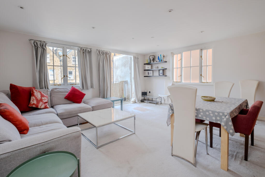 Main image of property: Hildreth Street Mews, London, SW12