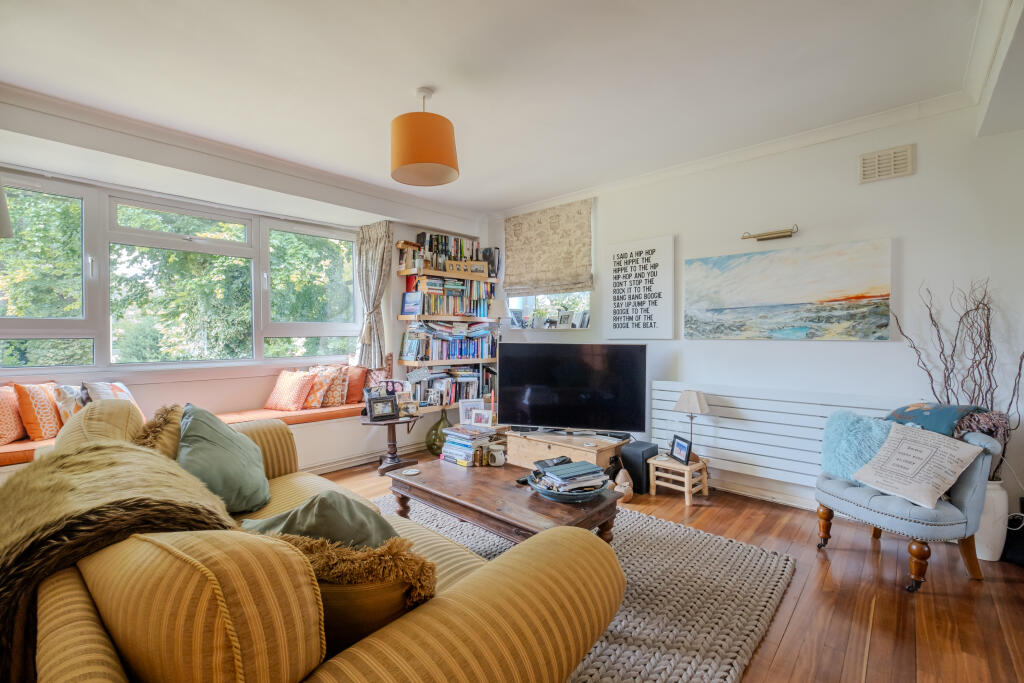 Main image of property: West Drive, LONDON, SW16