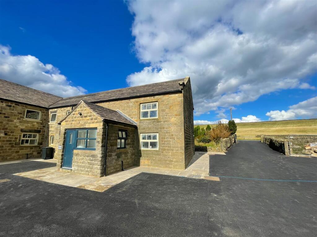 Main image of property: Kirk Edge Farm, High Bradfield, S6