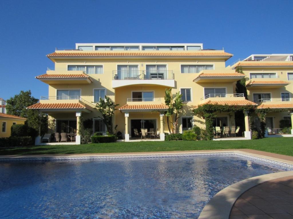 3 bedroom apartment for sale in Algarve, Ferragudo, Portugal