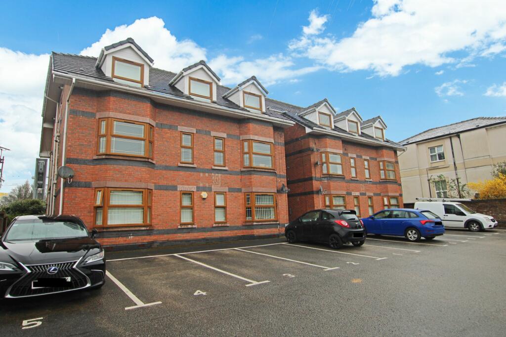 2 bedroom apartment for rent in St. Marys Road, Huyton, L36