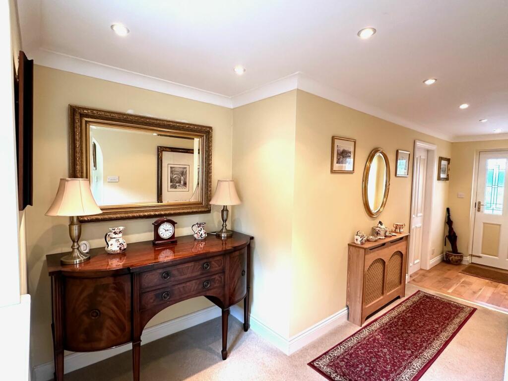 Additional property image - Wimberry Hill, Chorley Road, Westhoughton BL5 3PN