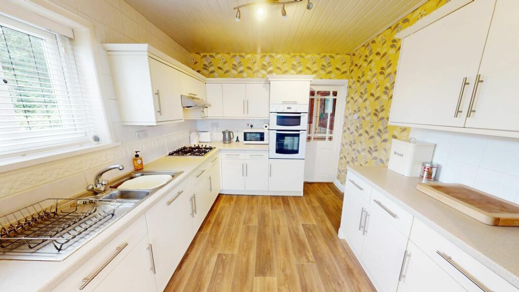 Additional property image - Wimberry Hill, Chorley Road, Westhoughton BL5 3PN