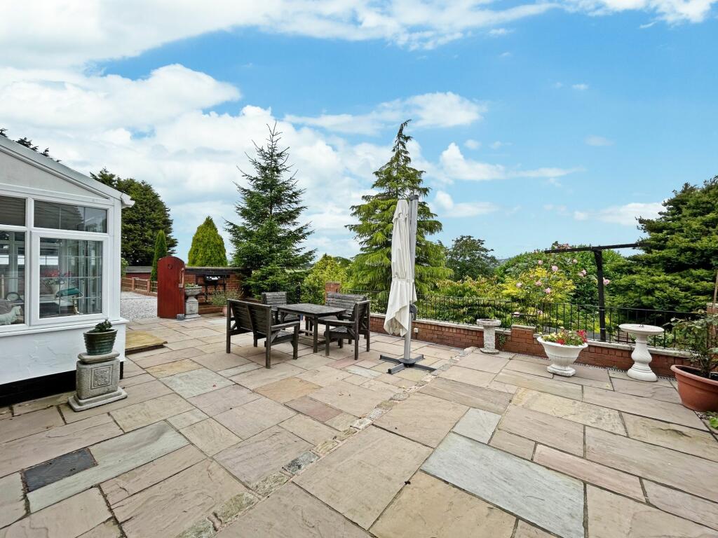 Additional property image - Wimberry Hill, Chorley Road, Westhoughton BL5 3PN