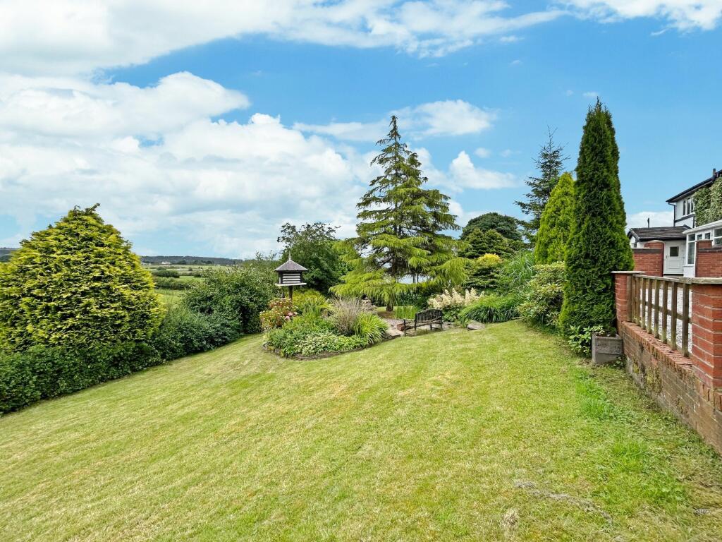 Additional property image - Wimberry Hill, Chorley Road, Westhoughton BL5 3PN