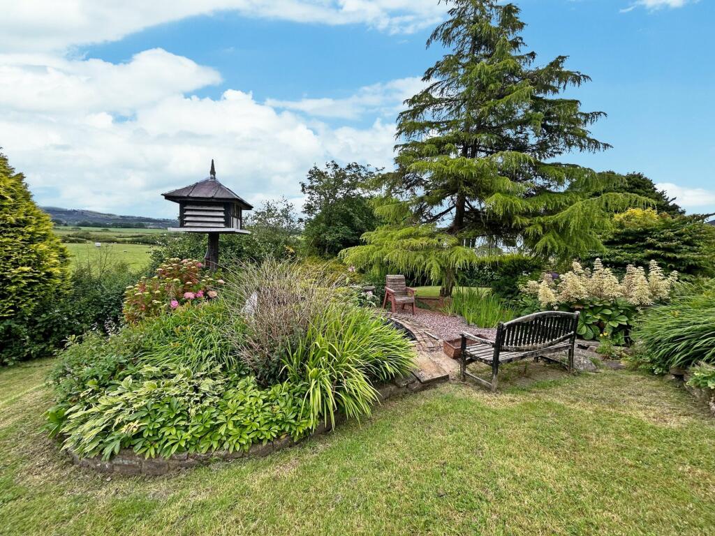 Additional property image - Wimberry Hill, Chorley Road, Westhoughton BL5 3PN