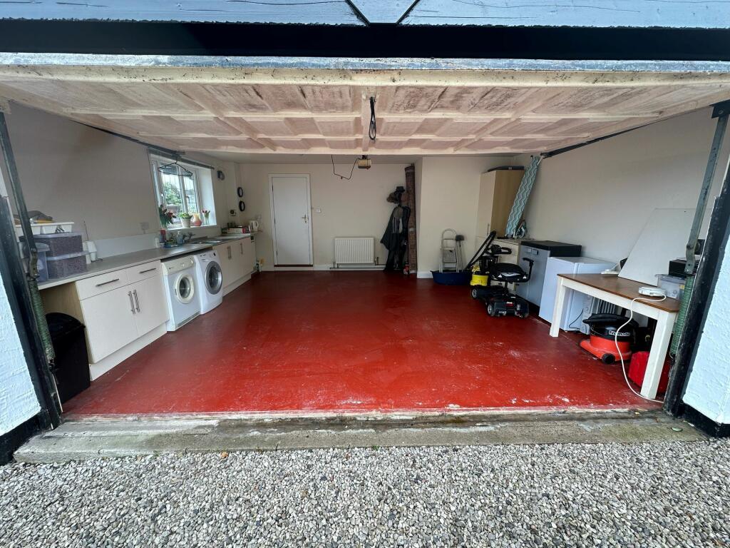 Additional property image - Wimberry Hill, Chorley Road, Westhoughton BL5 3PN