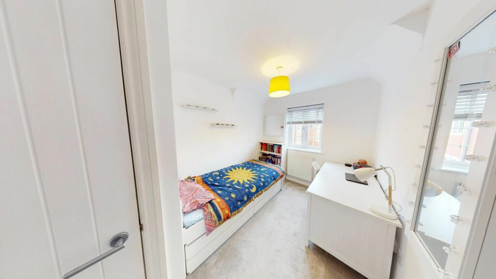 Additional property image - Edges Farm Close, Westhoughton, BL5