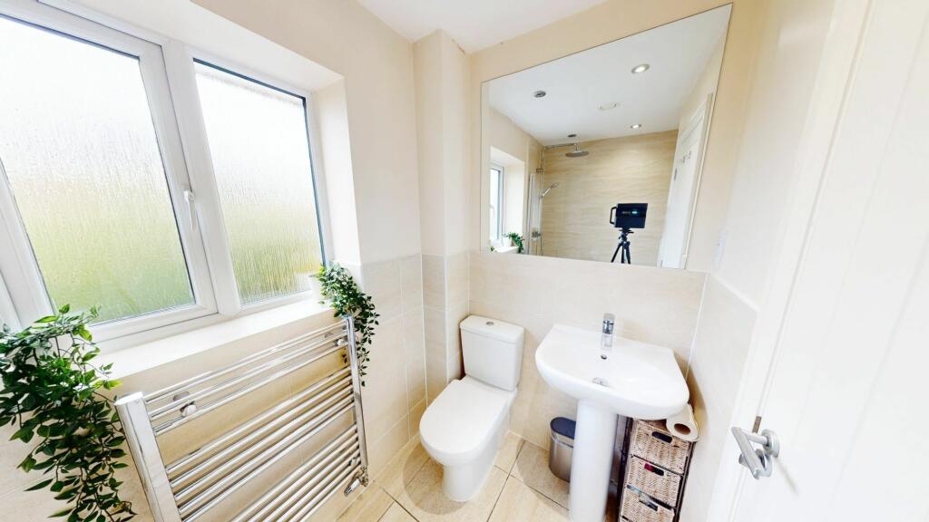 Additional property image - Edges Farm Close, Westhoughton, BL5