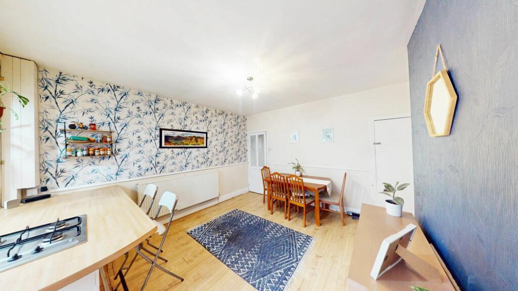 Additional property image - Barn Hill, Westhoughton, BL5