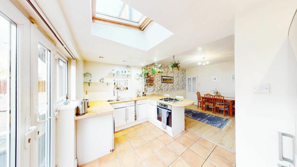 Additional property image - Barn Hill, Westhoughton, BL5