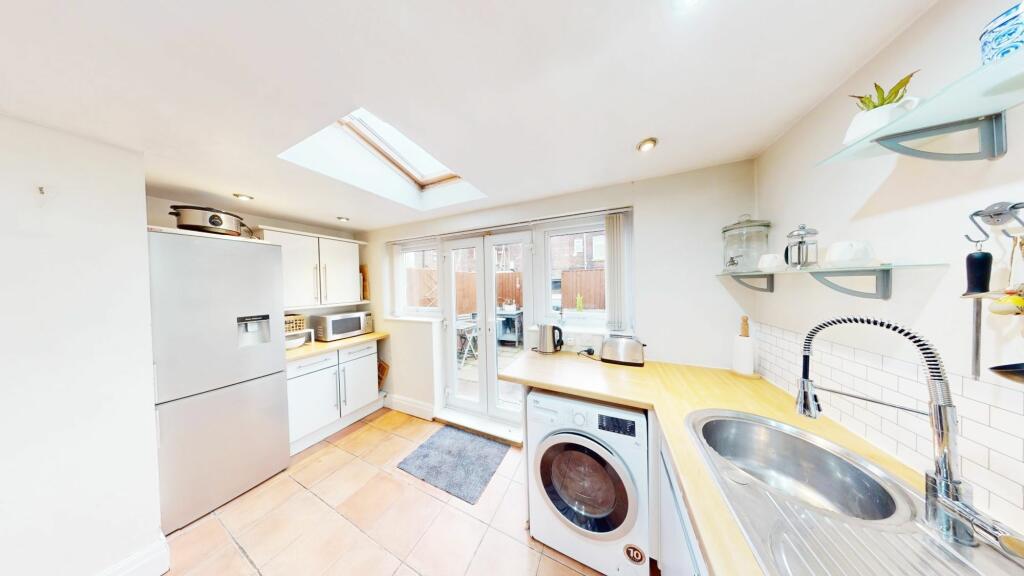 Additional property image - Barn Hill, Westhoughton, BL5