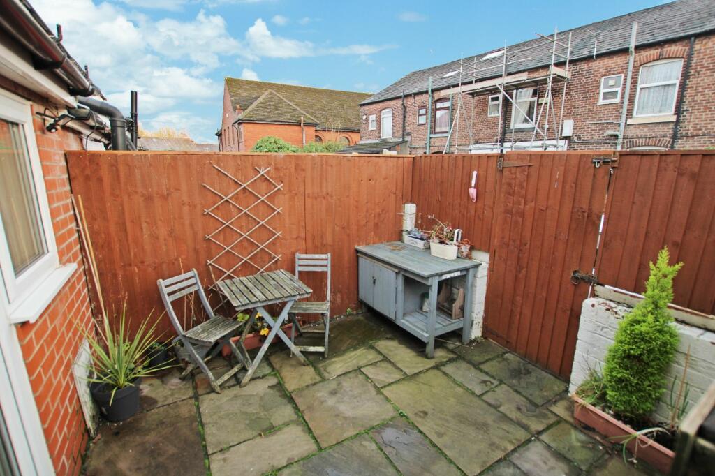 Additional property image - Barn Hill, Westhoughton, BL5