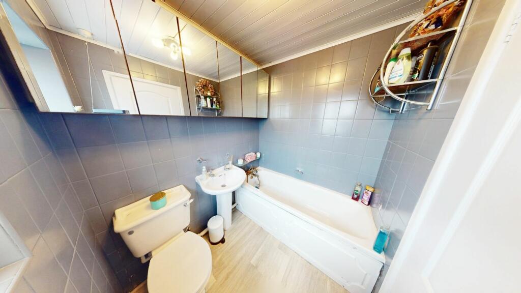 Additional property image - Green Meadows, Westhoughton, BL5