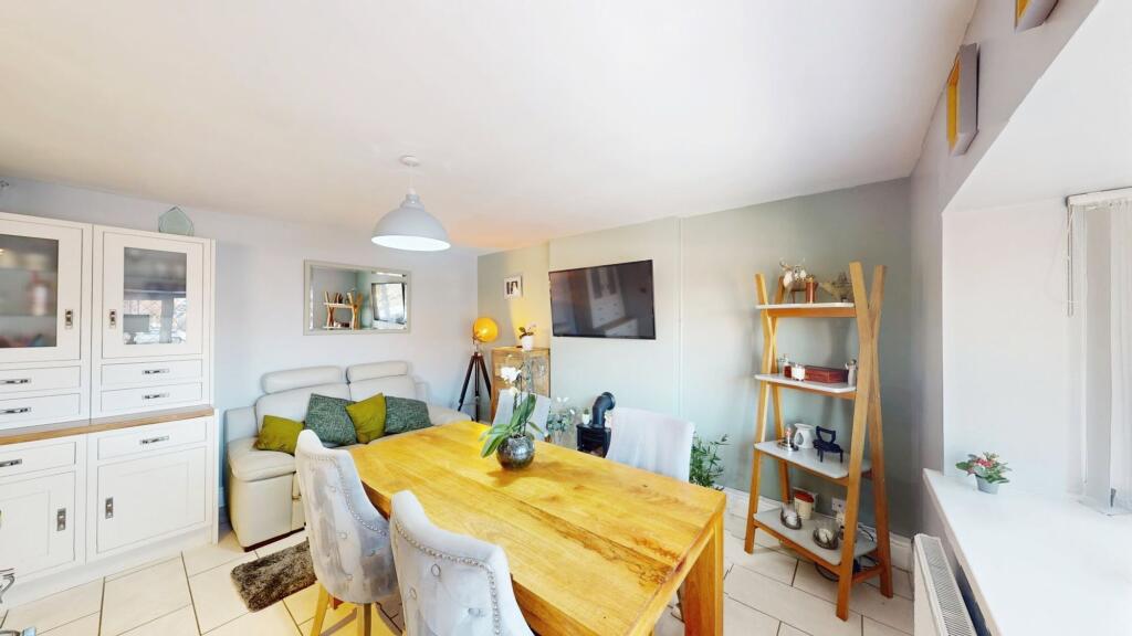 Additional property image - Southover, Westhoughton, BL5