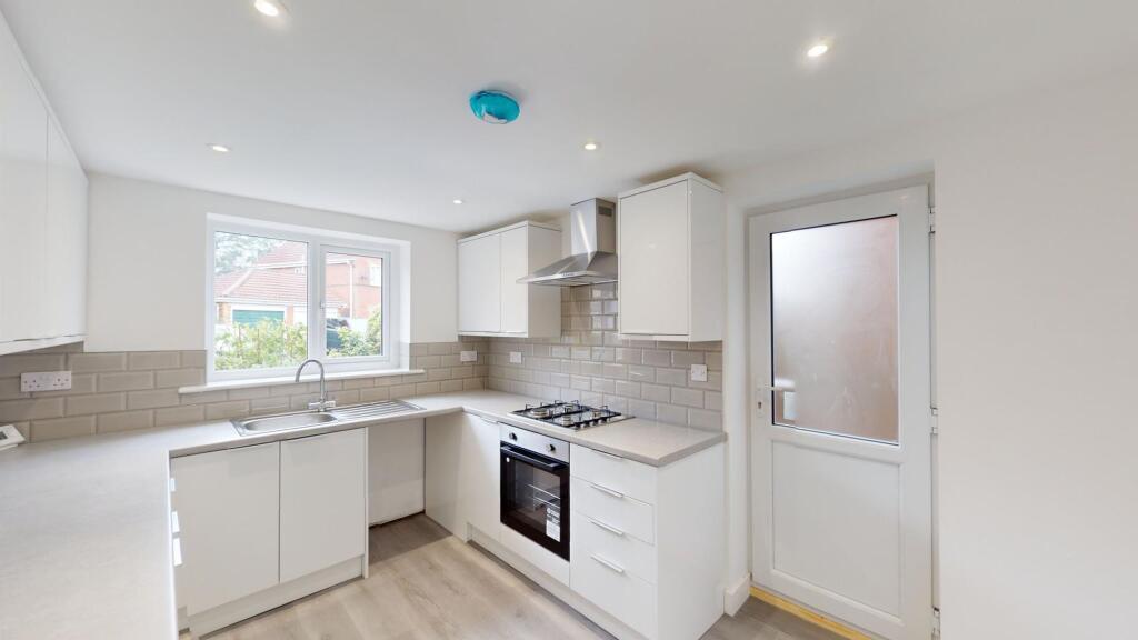 Additional property image - Alderton Drive, Westhoughton, BL5