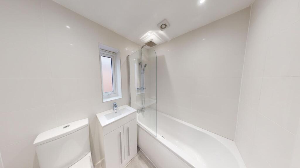 Additional property image - Alderton Drive, Westhoughton, BL5