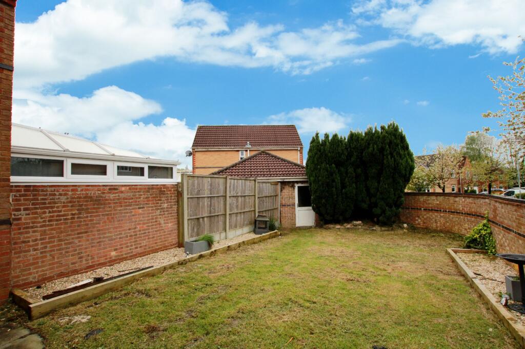 Additional property image - Alderton Drive, Westhoughton, BL5