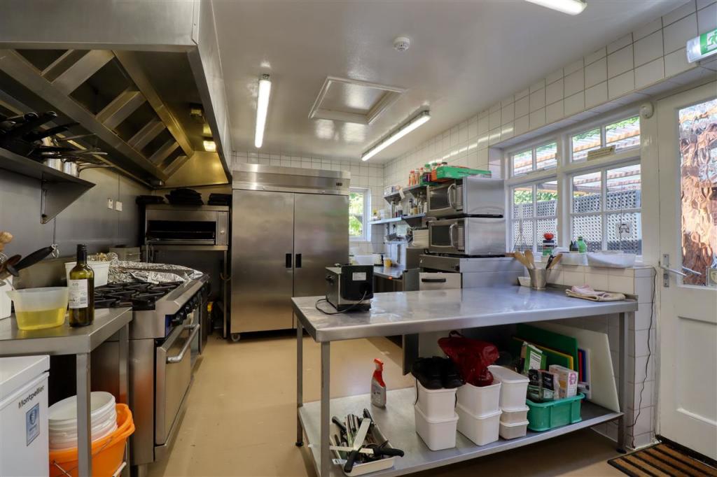 Additional property image - Maffia's, Frinton Road, Holland on Sea
