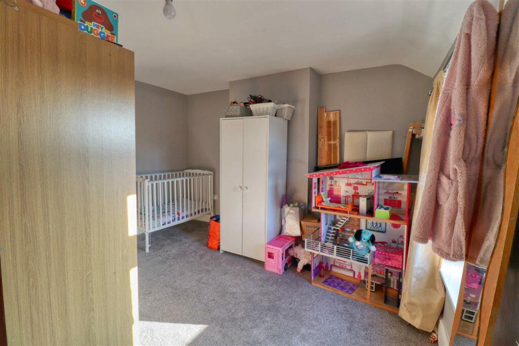Additional property image - St Johns Road, Great Clacton