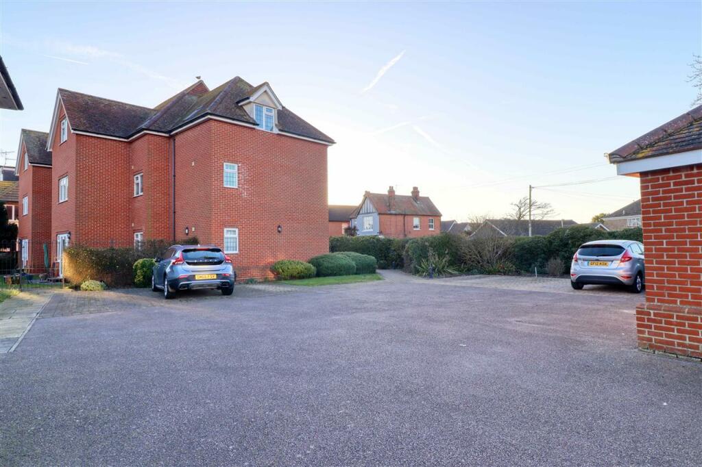 Additional property image - Carrick House, Clacton on Sea