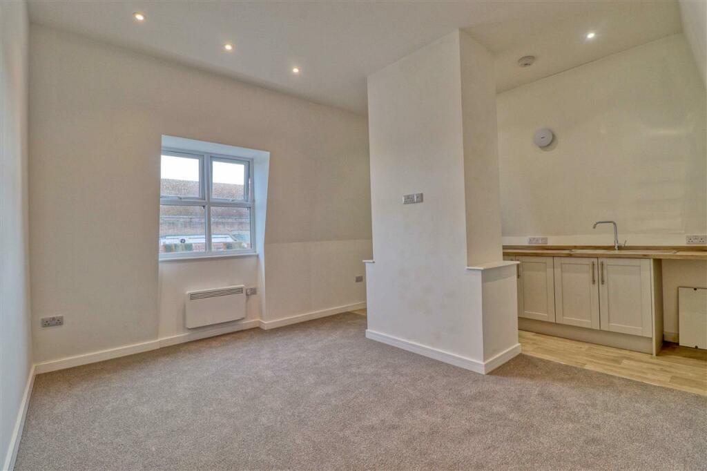 Additional property image - Mayfield Place, Station Road, Clacton on Sea