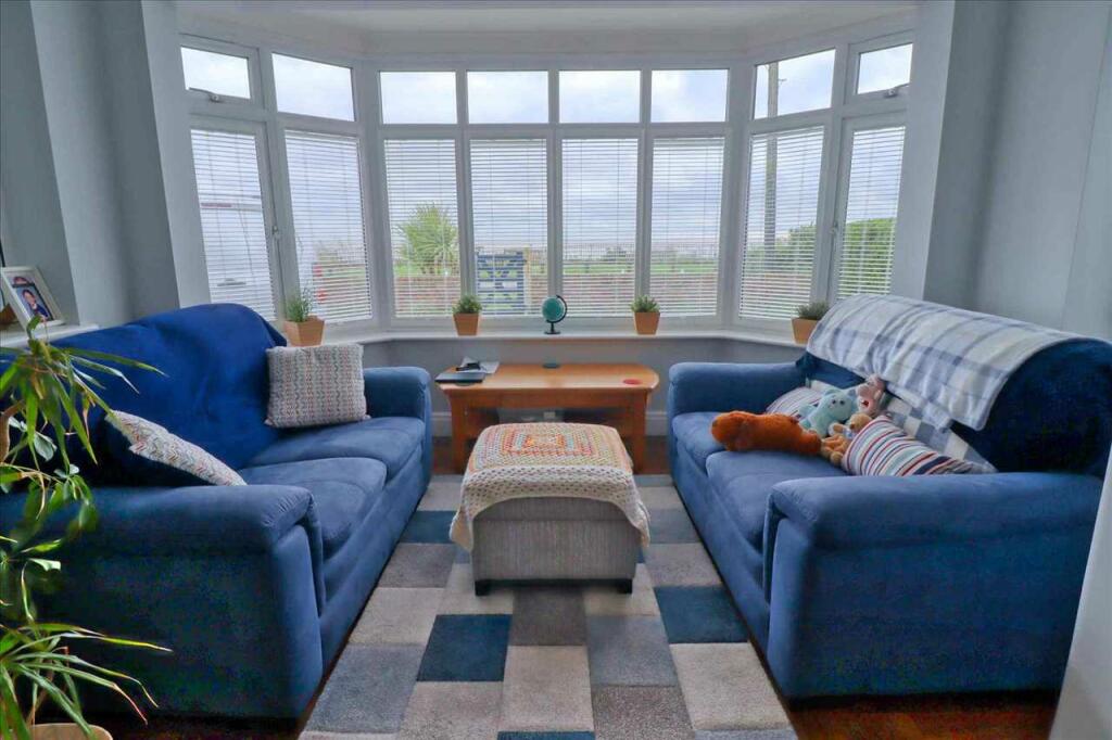 Additional property image - The Esplanade, Holland on Sea