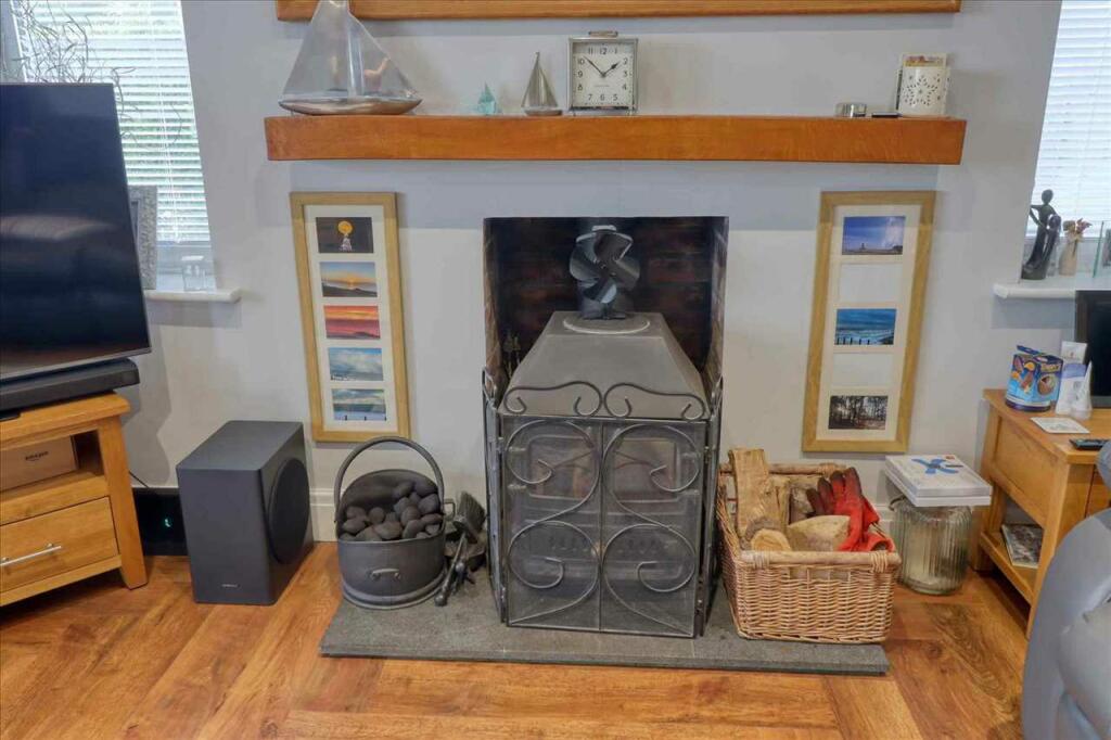 Additional property image - The Esplanade, Holland on Sea