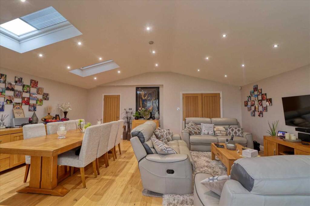 Additional property image - Elm Road, Little Clacton